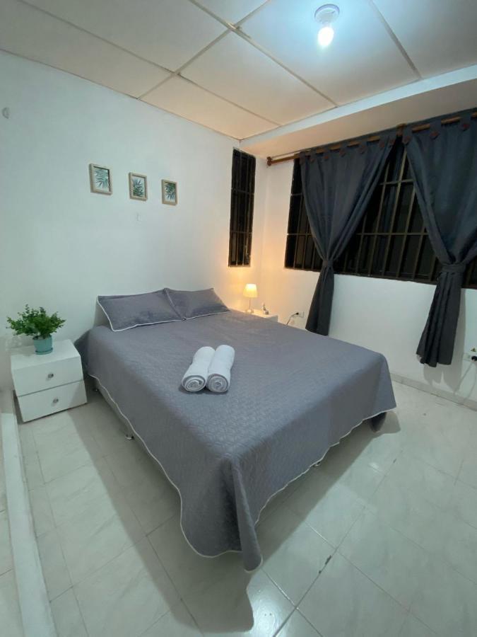 Habitaciones Independientes Cerca Al Aeropuerto 3 Cartagena Екстер'єр фото