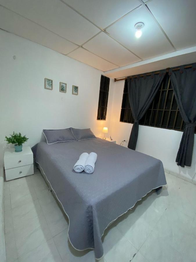 Habitaciones Independientes Cerca Al Aeropuerto 3 Cartagena Екстер'єр фото